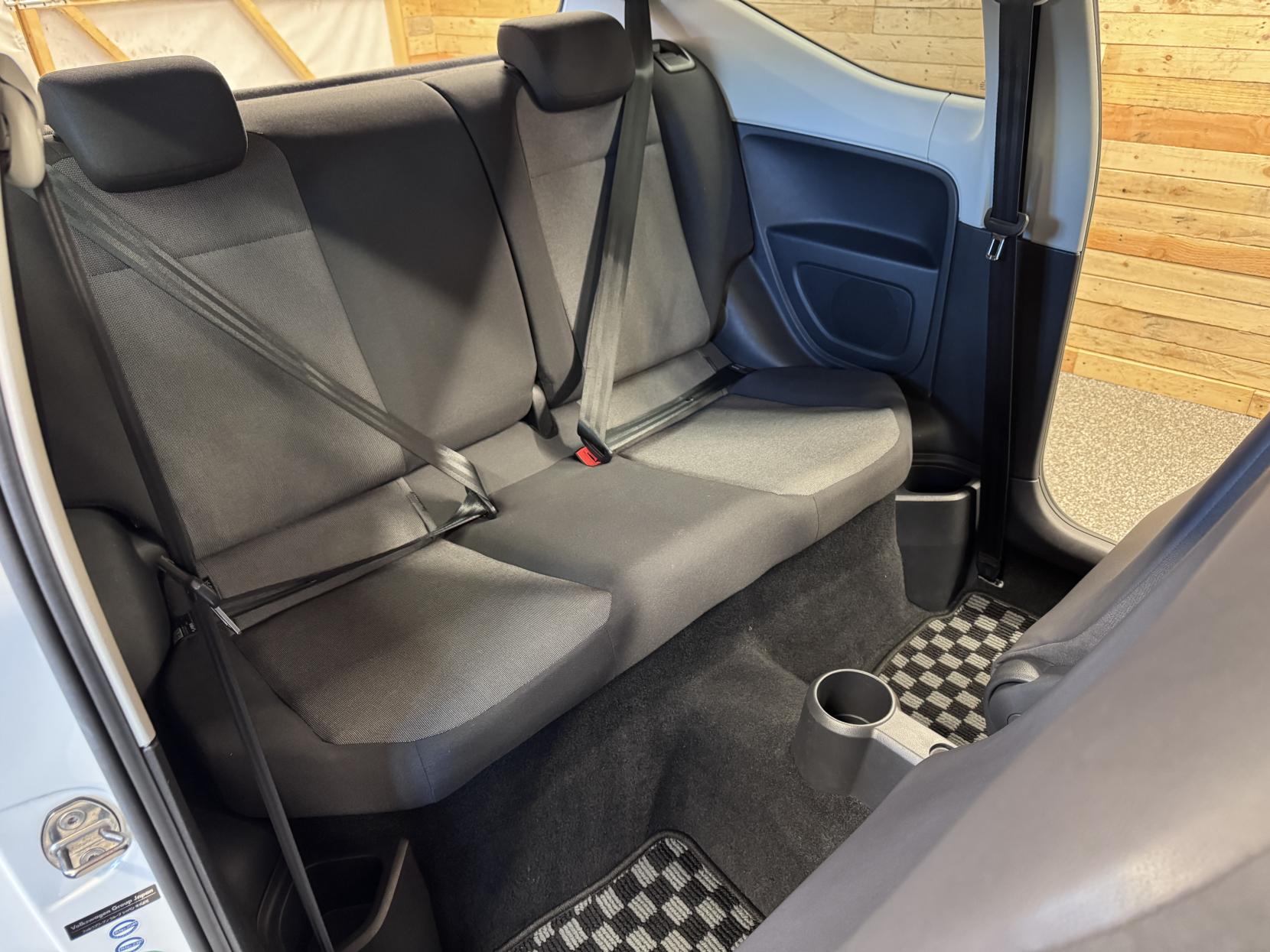 Volkswagen up! 1.0 Move up! Hatchback 3dr Petrol ASG Auto