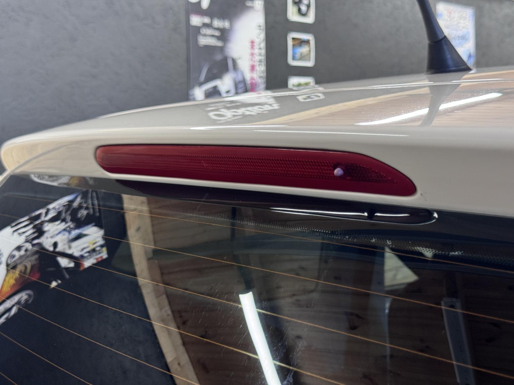 Volkswagen up! 1.0 Move up! Hatchback 3dr Petrol ASG Auto