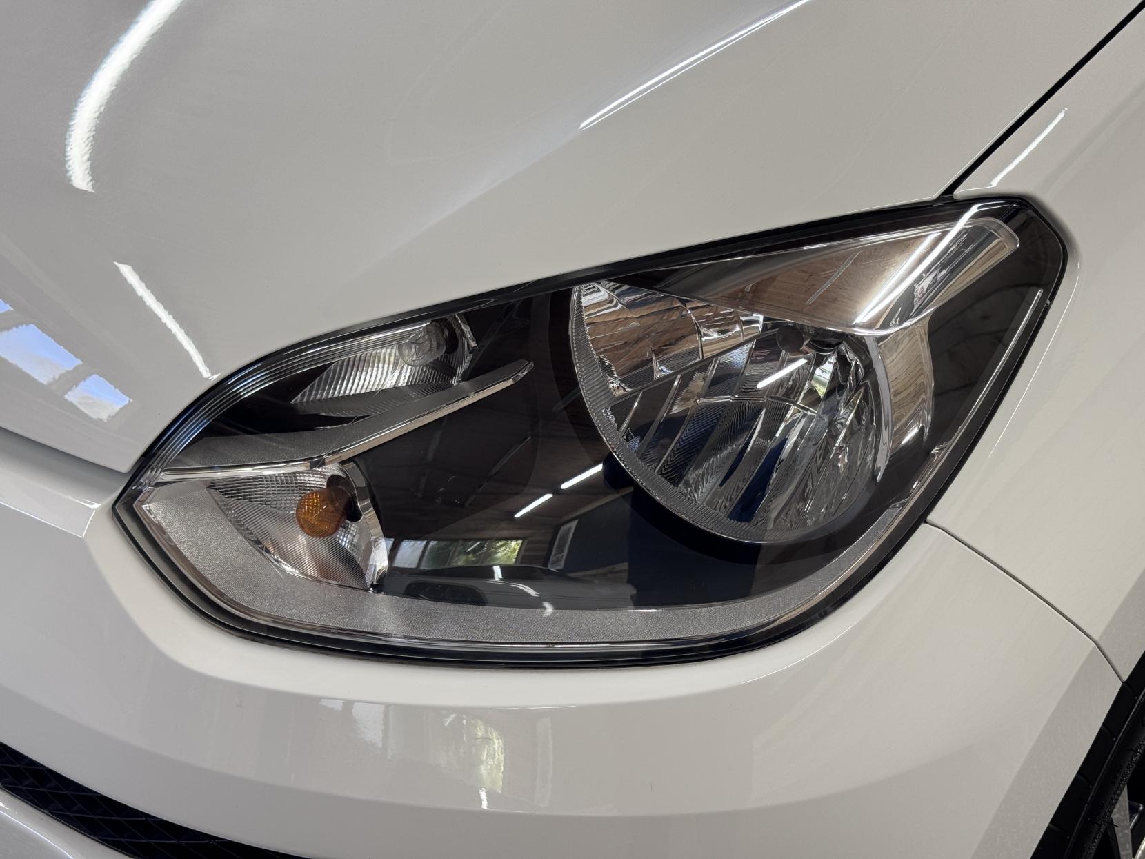 Volkswagen up! 1.0 Move up! Hatchback 3dr Petrol ASG Auto