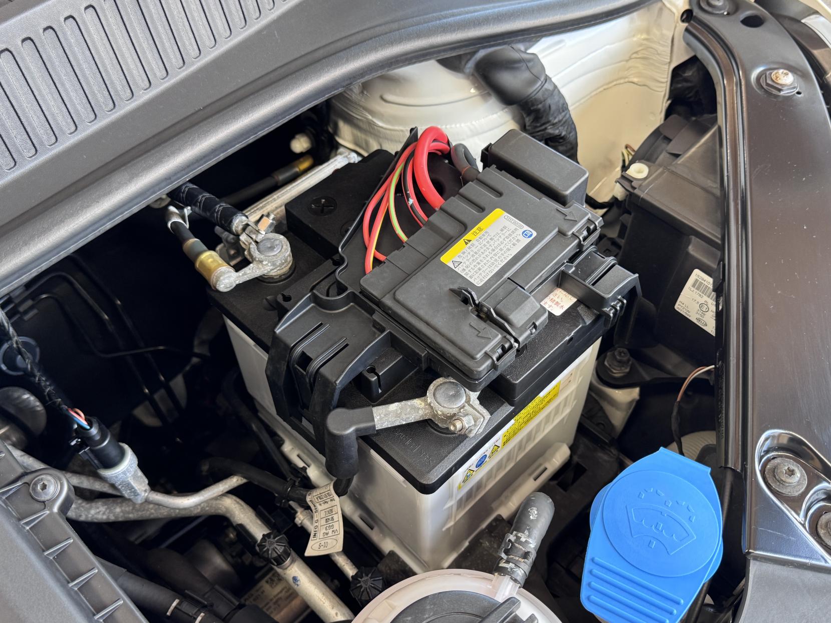 Volkswagen up! 1.0 Move up! Hatchback 3dr Petrol ASG Auto