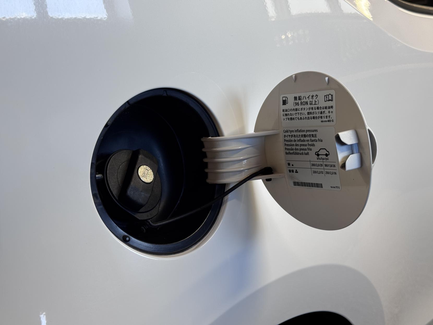 Volkswagen up! 1.0 Move up! Hatchback 3dr Petrol ASG Auto