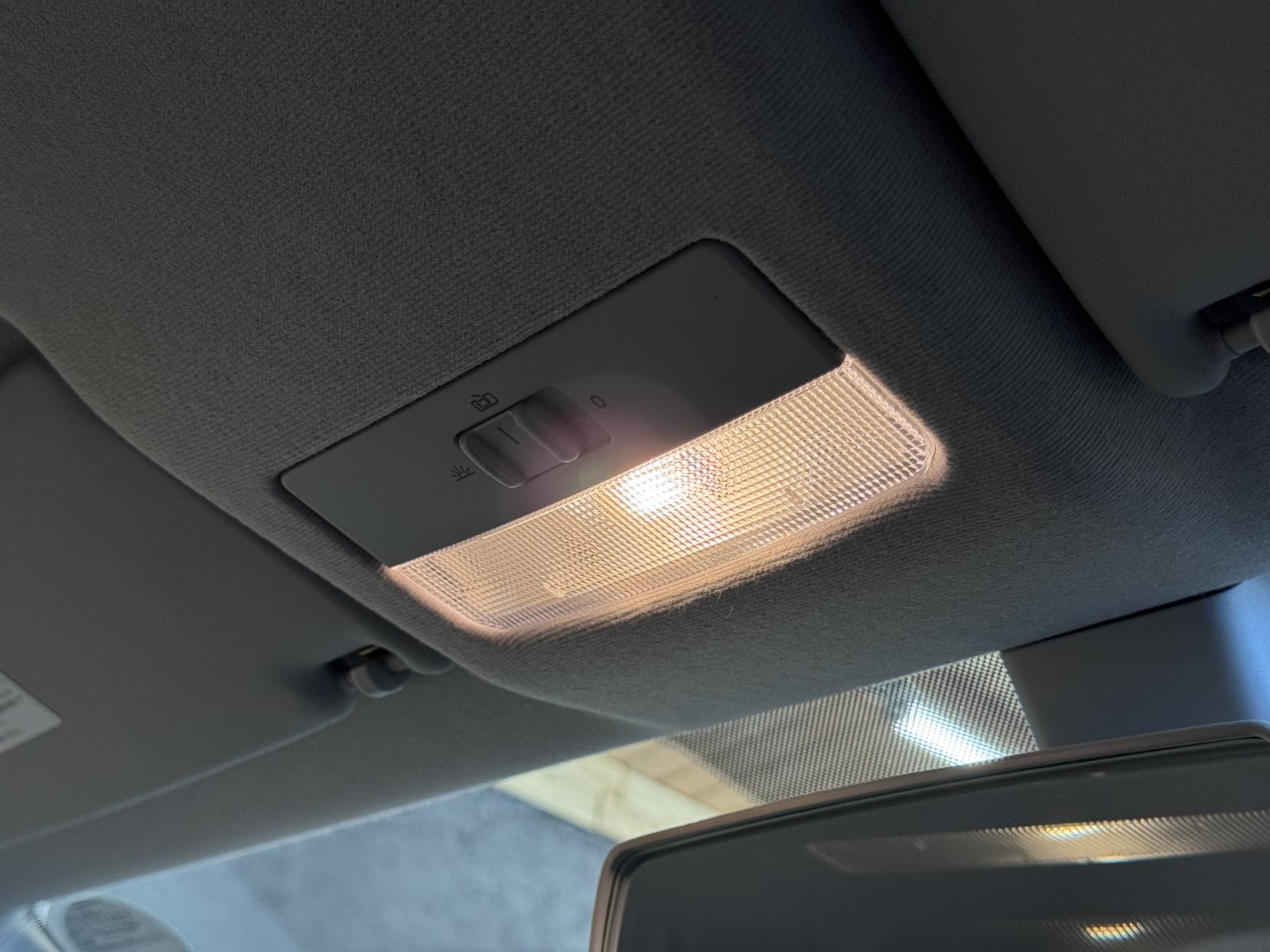 Volkswagen up! 1.0 Move up! Hatchback 3dr Petrol ASG Auto