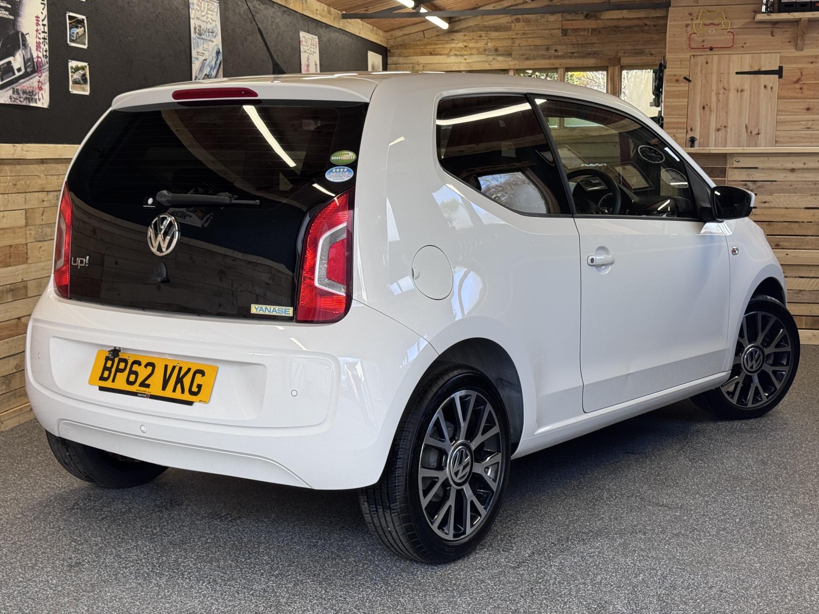 Volkswagen up! 1.0 Move up! Hatchback 3dr Petrol ASG Auto