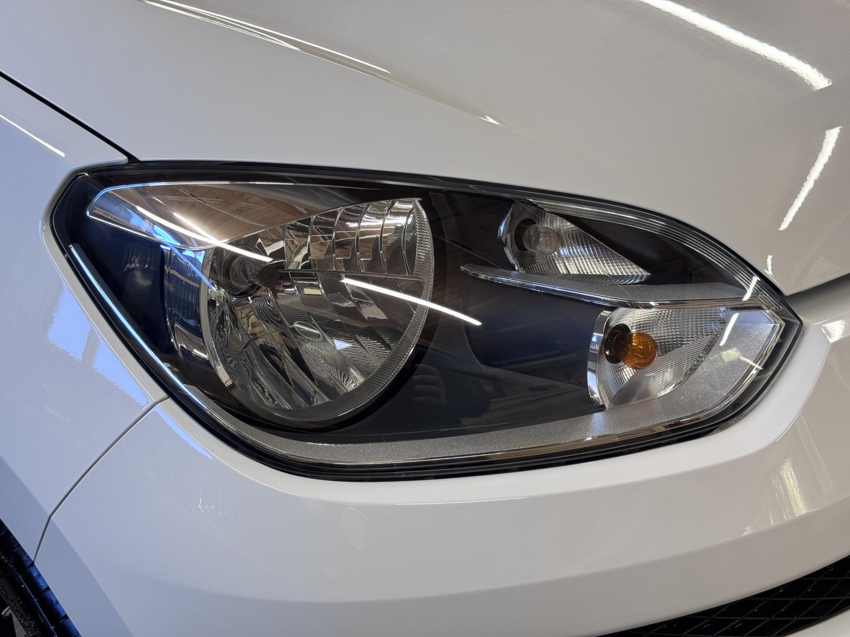 Volkswagen up! 1.0 Move up! Hatchback 3dr Petrol ASG Auto