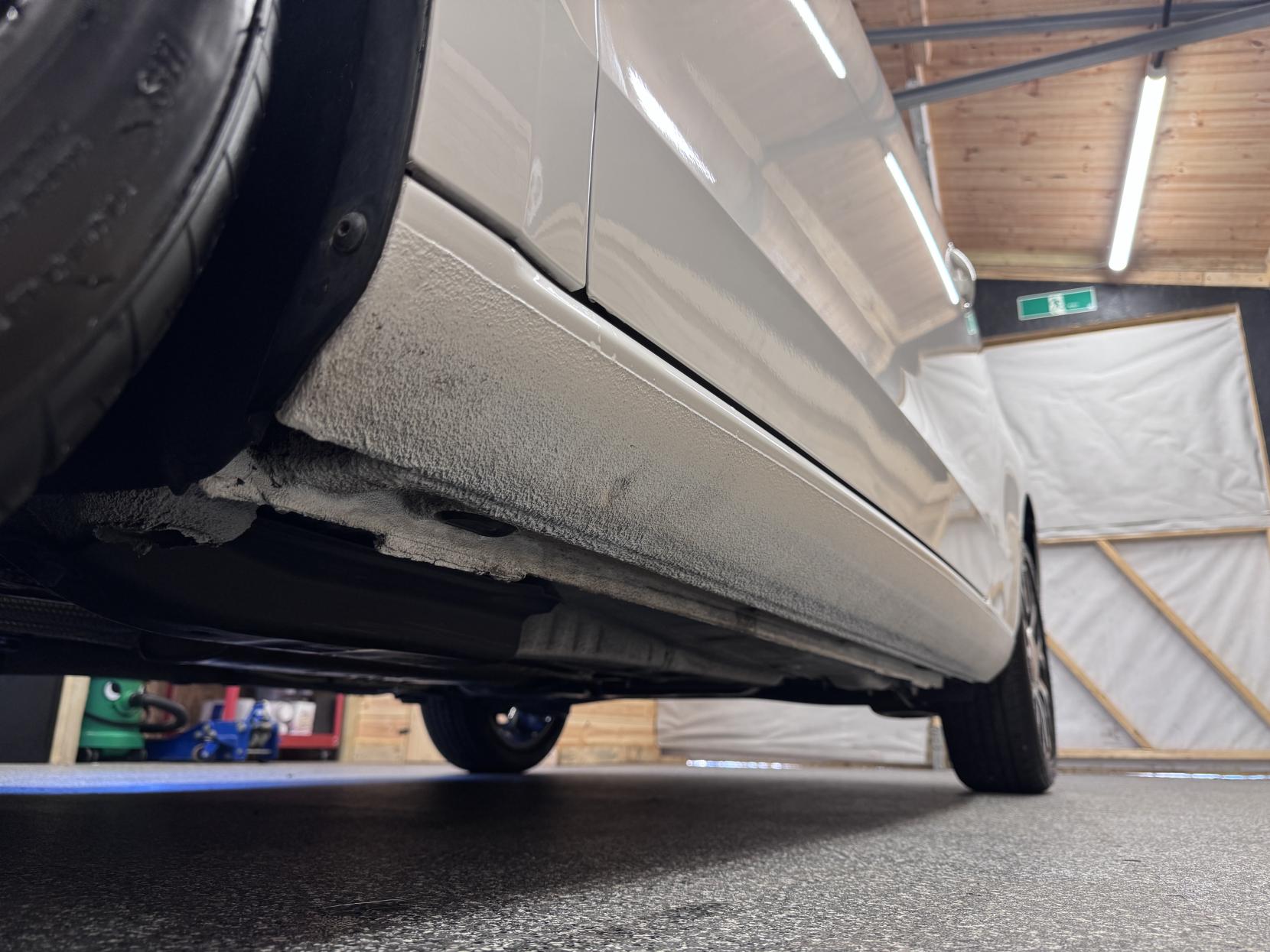 Volkswagen up! 1.0 Move up! Hatchback 3dr Petrol ASG Auto