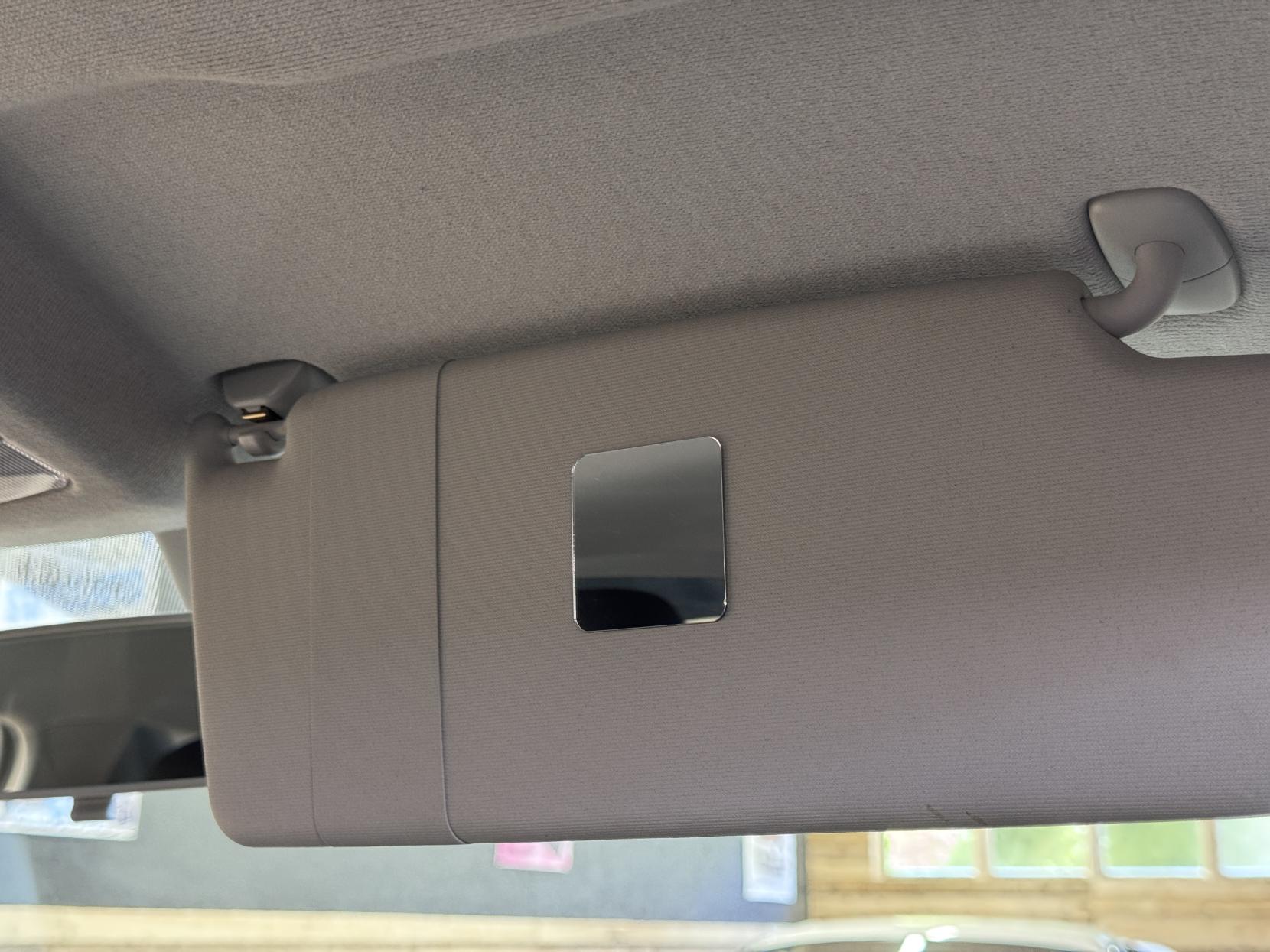 Volkswagen up! 1.0 Move up! Hatchback 3dr Petrol ASG Auto