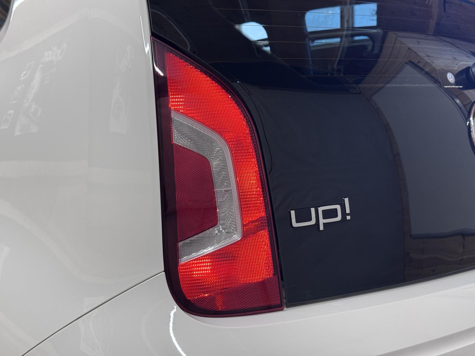 Volkswagen up! 1.0 Move up! Hatchback 3dr Petrol ASG Auto