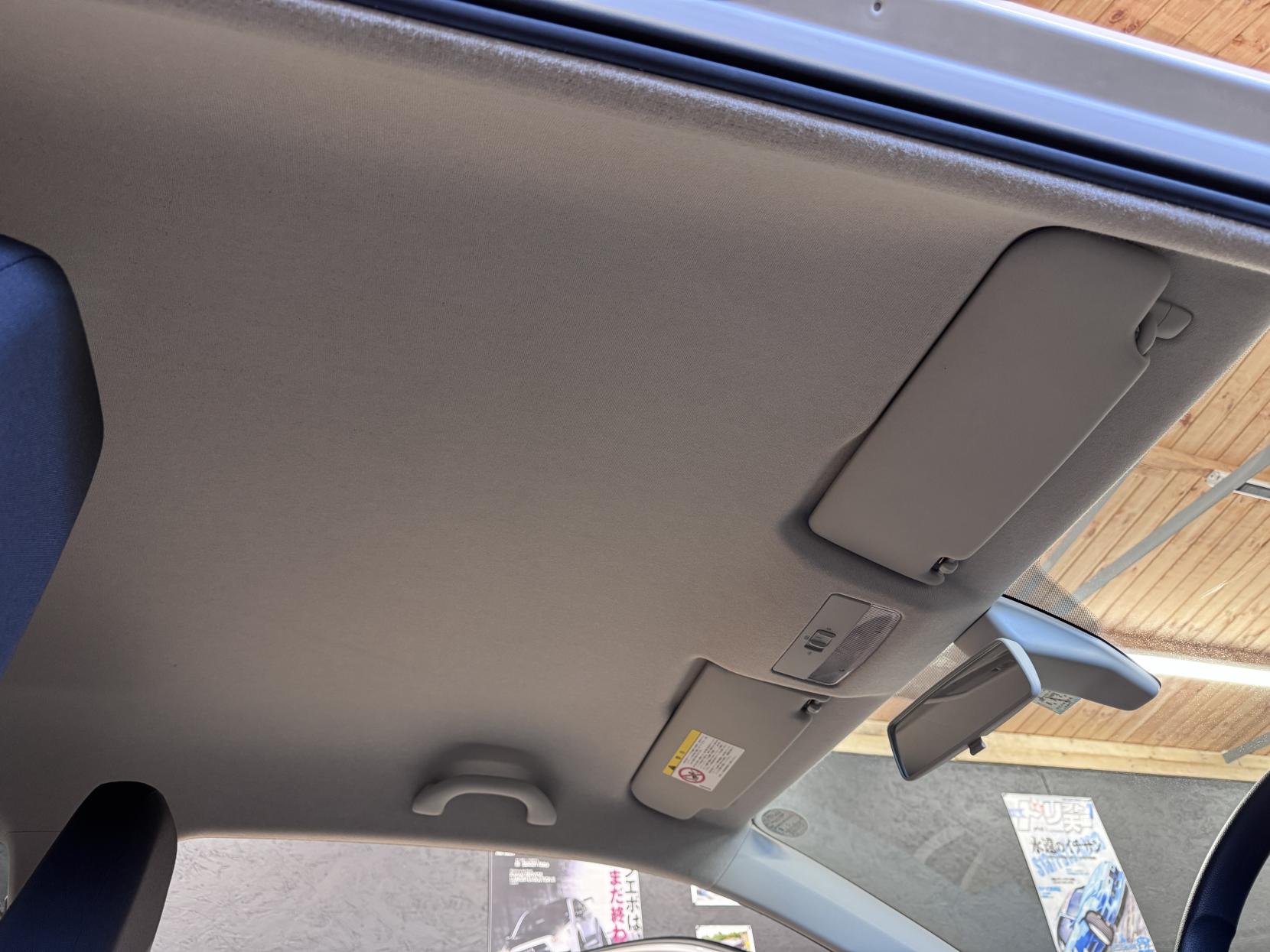 Volkswagen up! 1.0 Move up! Hatchback 3dr Petrol ASG Auto