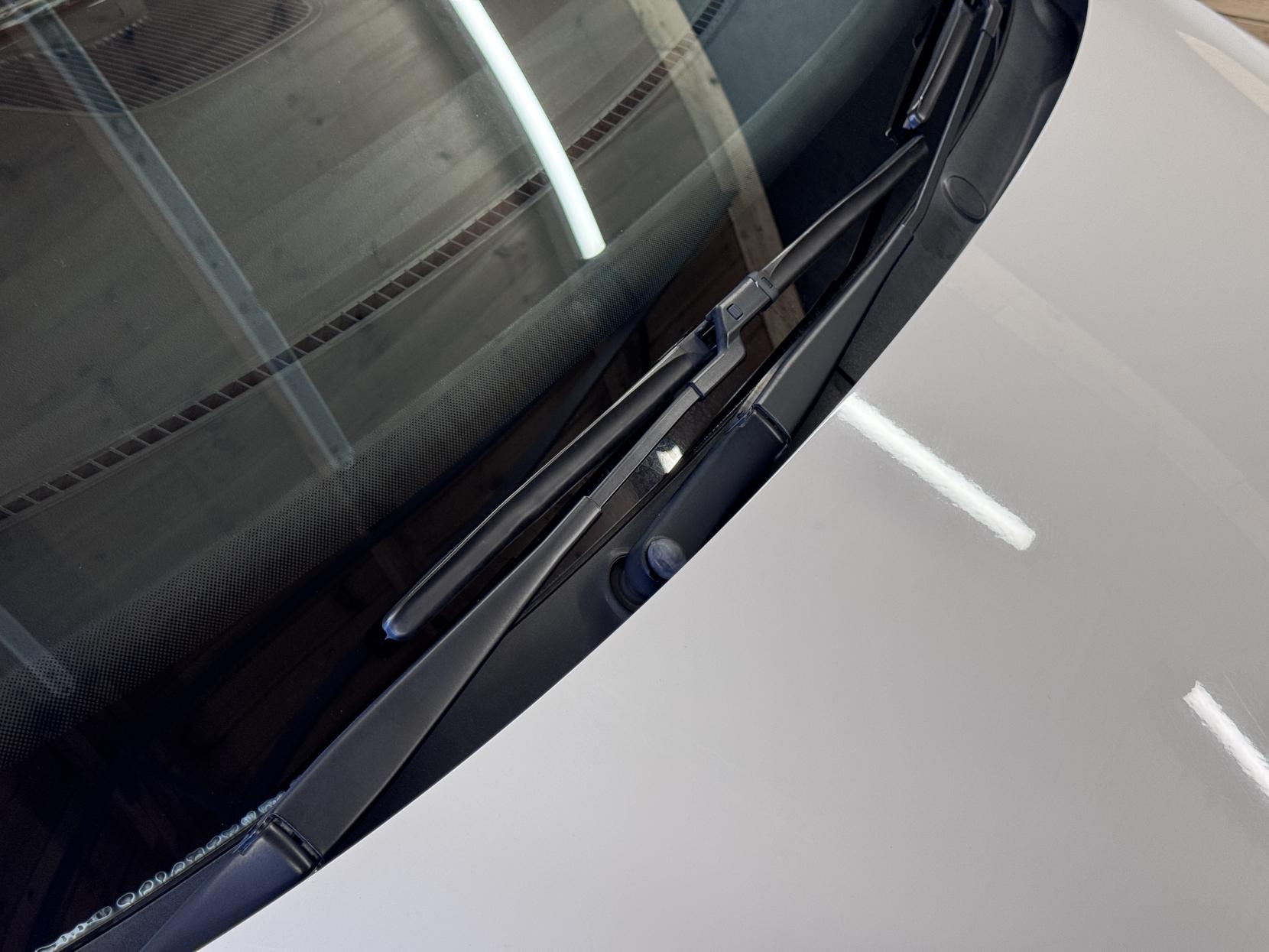 Volkswagen up! 1.0 Move up! Hatchback 3dr Petrol ASG Auto