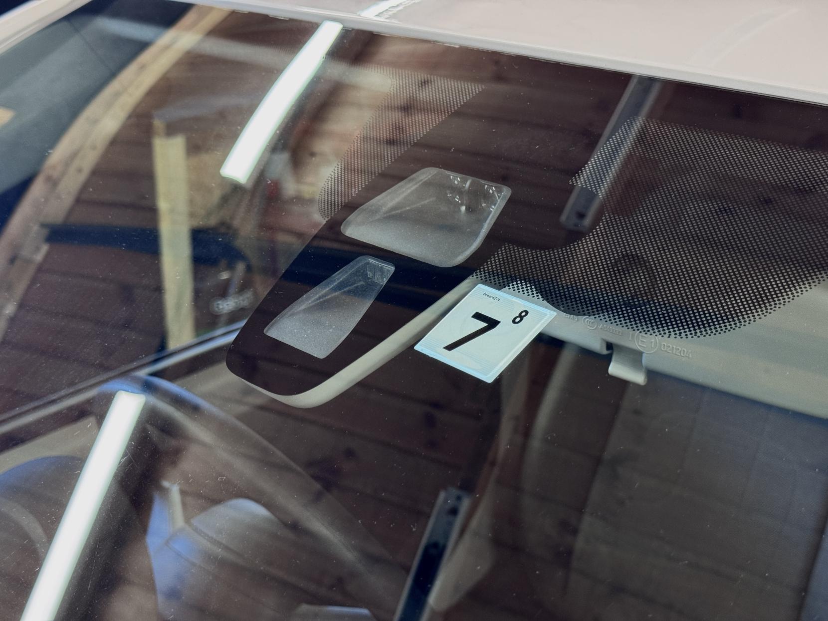 Volkswagen up! 1.0 Move up! Hatchback 3dr Petrol ASG Auto