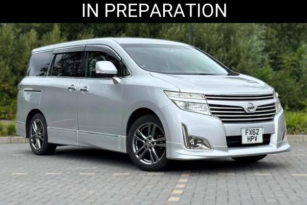 Nissan Elgrand 2.5 Highway Star Urban Chrome 5dr Petrol Auto 7 Seater