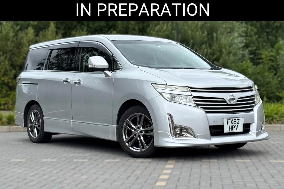 Nissan Elgrand 2.5 Highway Star Urban Chrome 5dr Petrol Auto 7 Seater