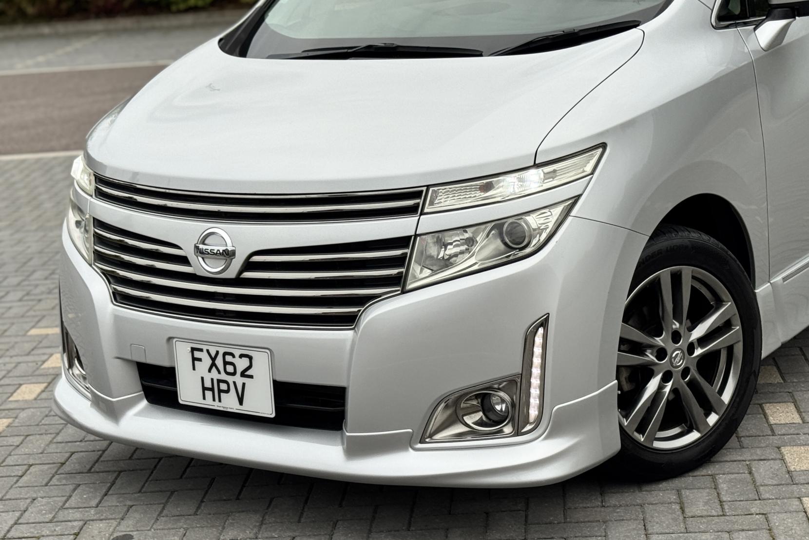 Nissan Elgrand 2.5 Highway Star Urban Chrome 5dr Petrol Auto 7 Seater