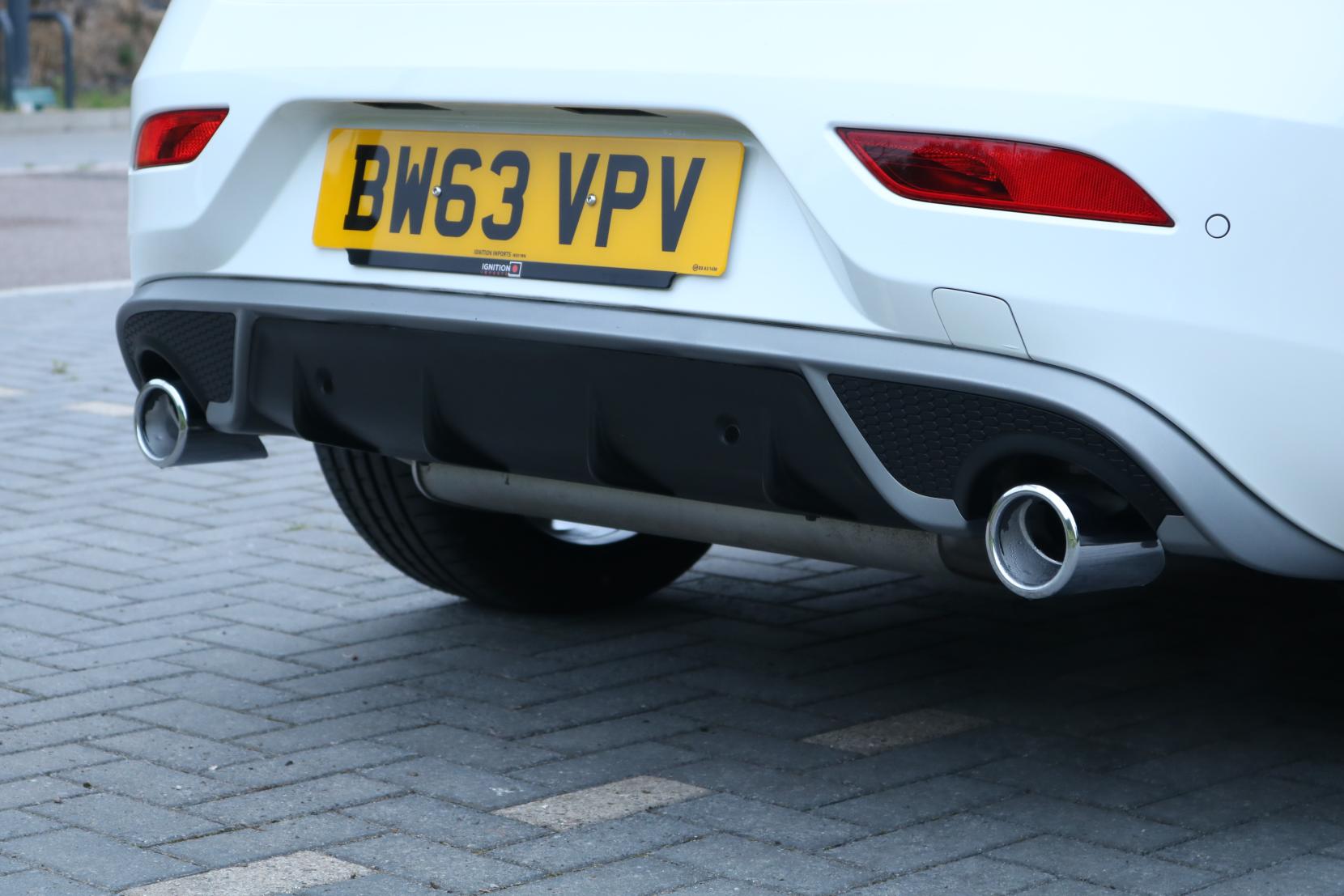 Volvo V40 2.0 5-Cylinder T5 R-Design 5dr Turbo Petrol Auto