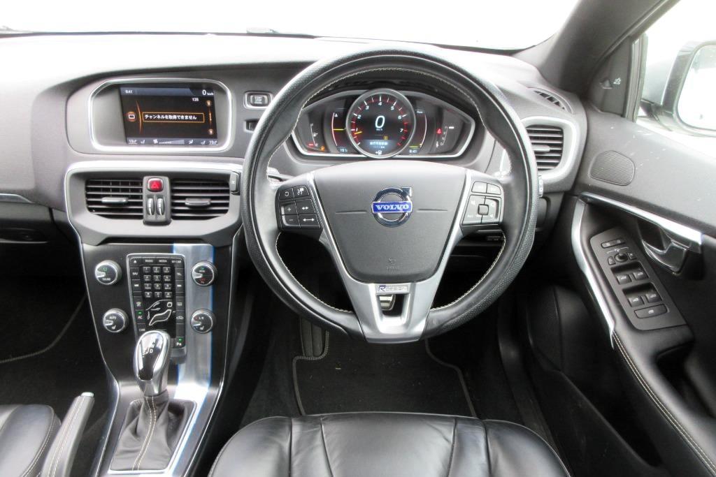 Volvo V40 2.0 5-Cylinder T5 R-Design 5dr Turbo Petrol Auto