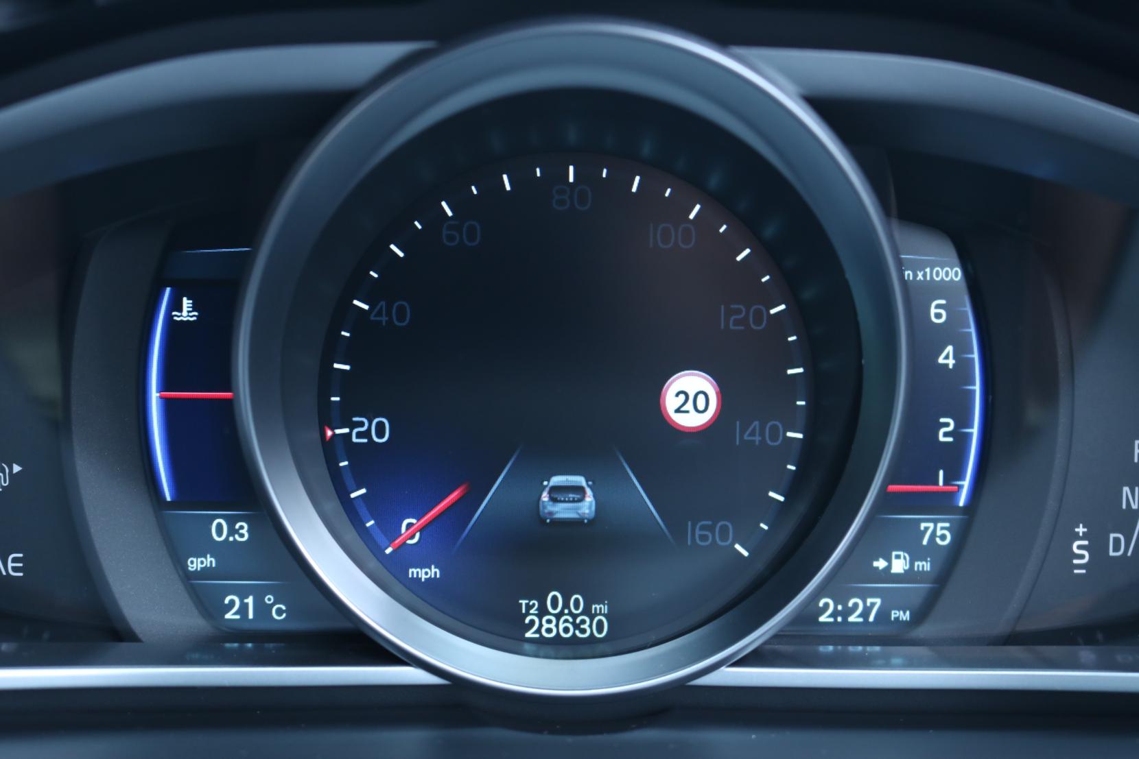 Volvo V40 2.0 5-Cylinder T5 R-Design 5dr Turbo Petrol Auto