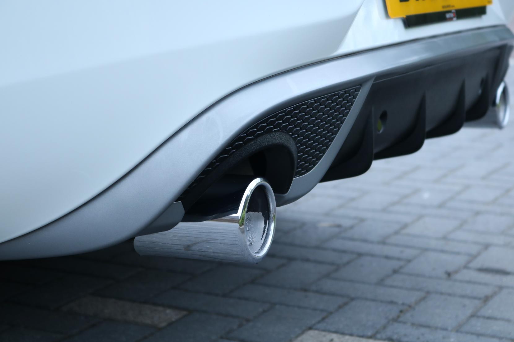 Volvo V40 2.0 5-Cylinder T5 R-Design 5dr Turbo Petrol Auto