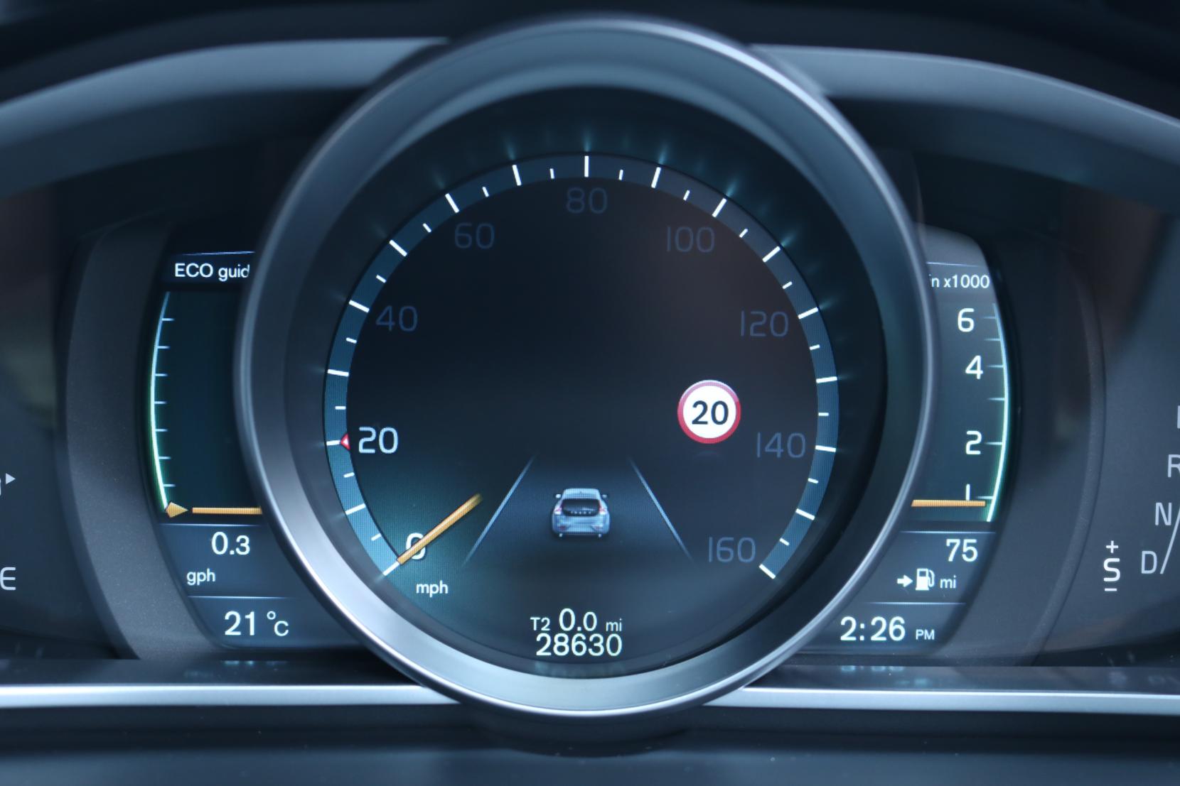 Volvo V40 2.0 5-Cylinder T5 R-Design 5dr Turbo Petrol Auto