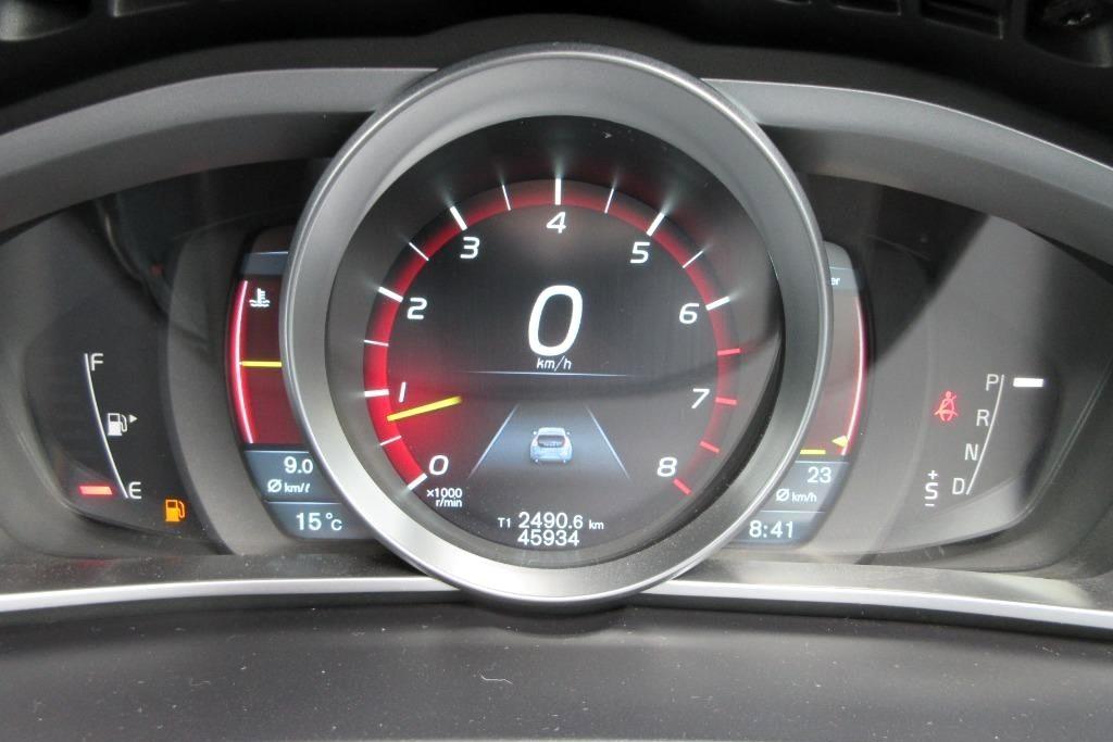 Volvo V40 2.0 5-Cylinder T5 R-Design 5dr Turbo Petrol Auto