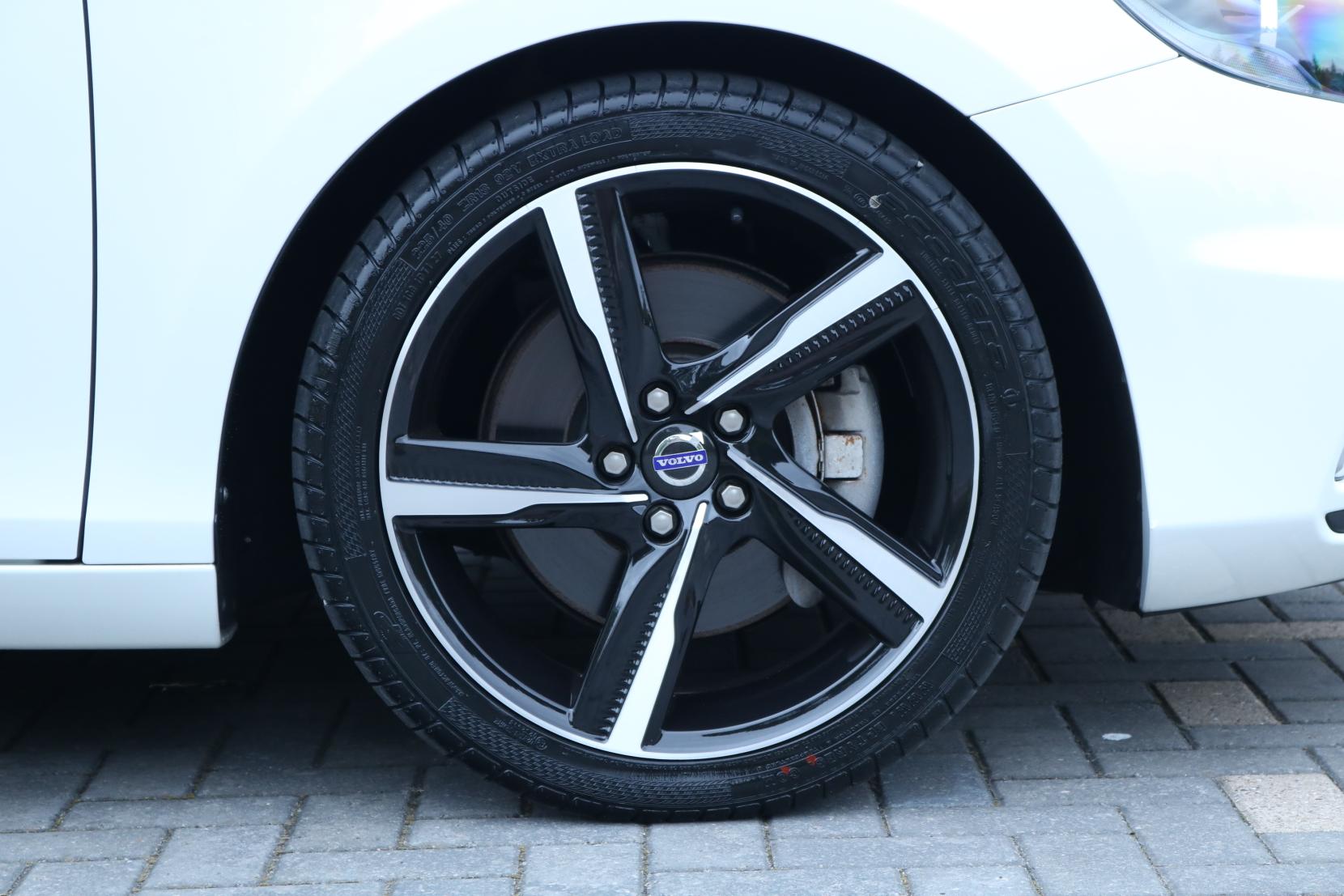 Volvo V40 2.0 5-Cylinder T5 R-Design 5dr Turbo Petrol Auto