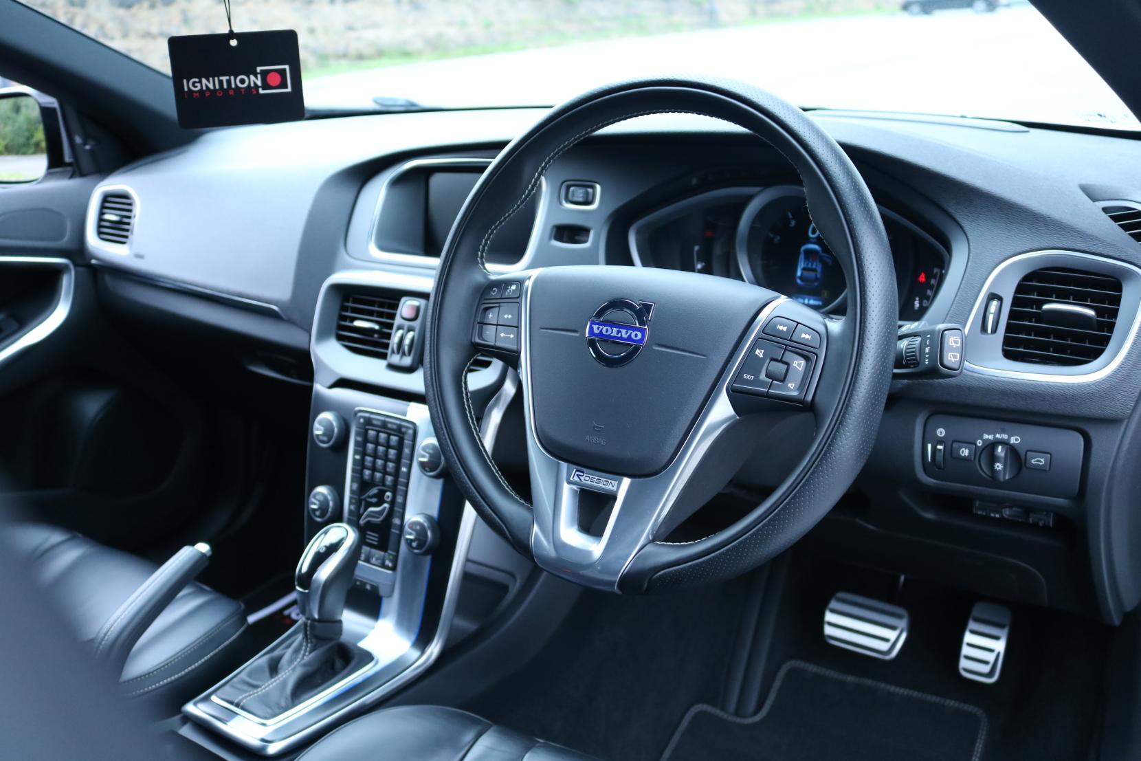 Volvo V40 2.0 5-Cylinder T5 R-Design 5dr Turbo Petrol Auto