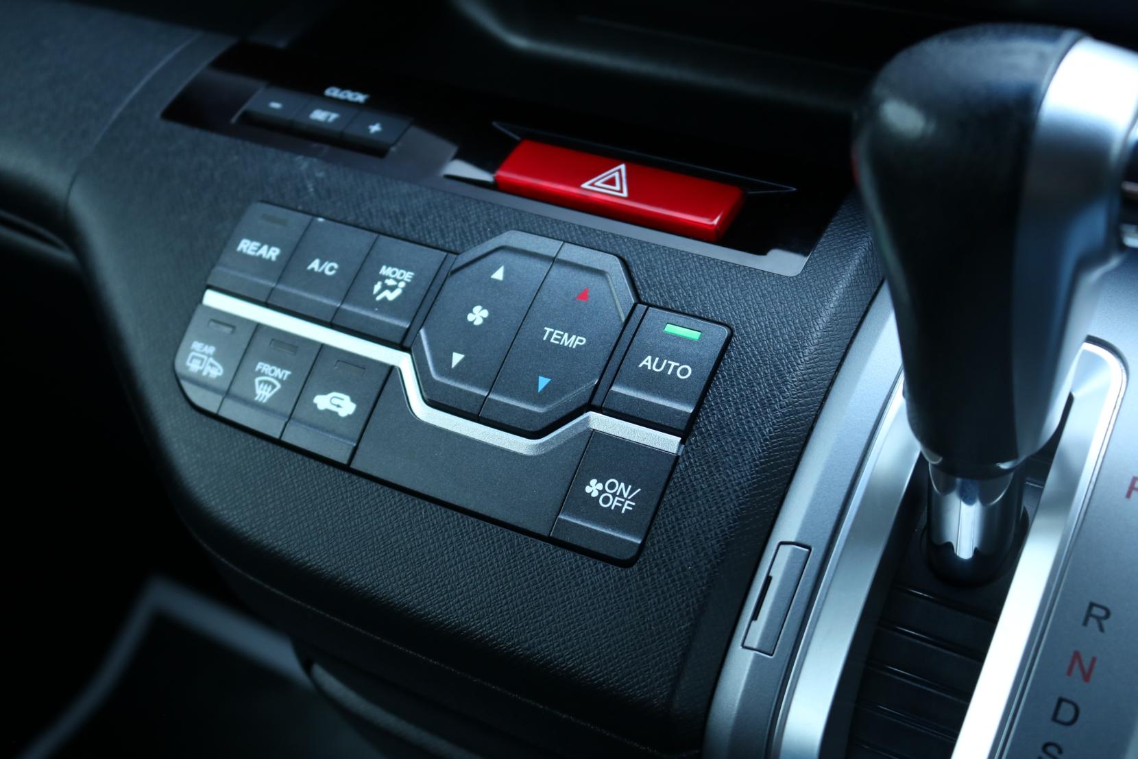 Honda Stepwagon 2.0 Spada Z Cool Spirit MPV 5dr Petrol Auto 8 Seater