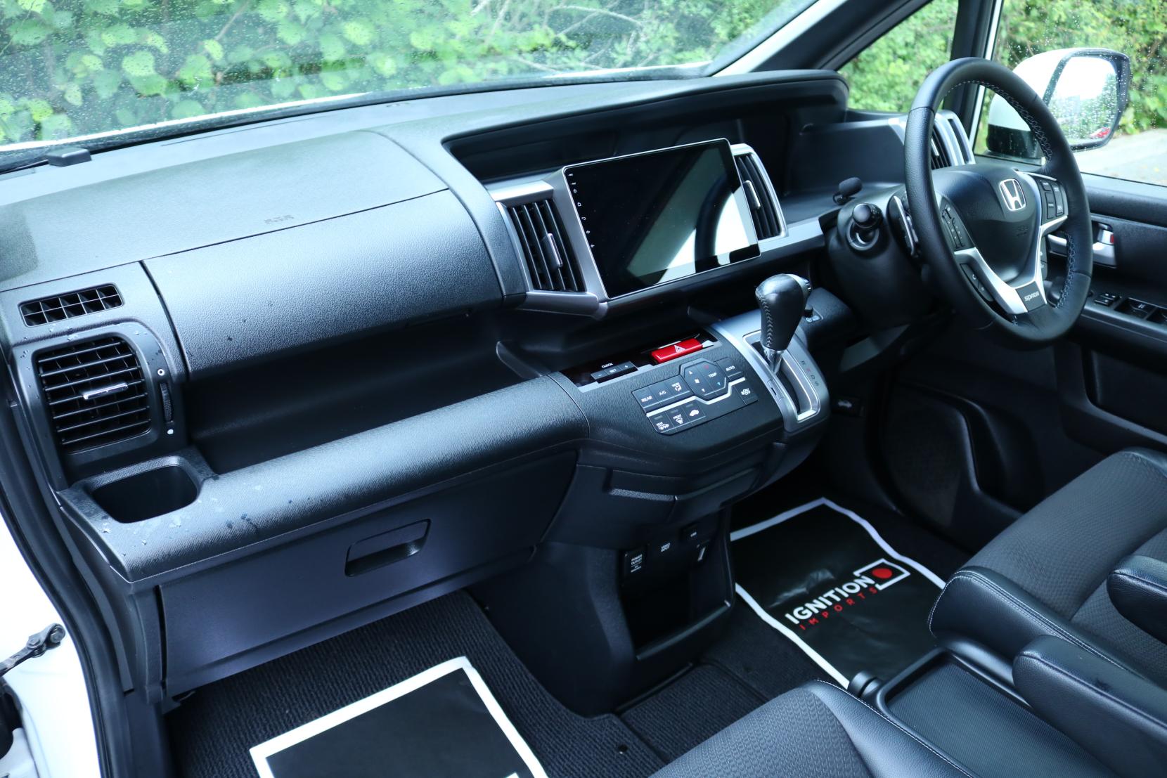 Honda Stepwagon 2.0 Spada Z Cool Spirit MPV 5dr Petrol Auto 8 Seater