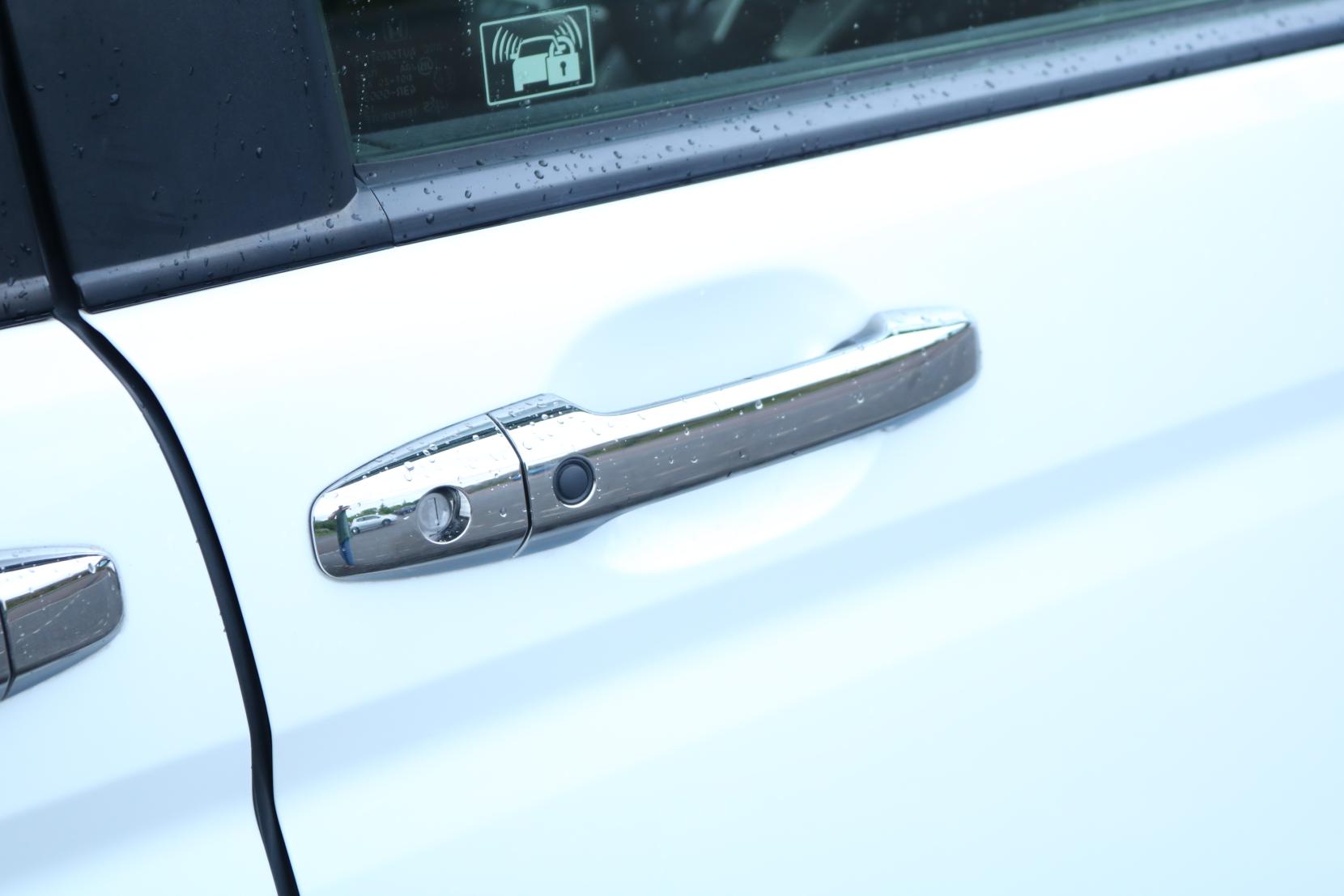 Honda Stepwagon 2.0 Spada Z Cool Spirit MPV 5dr Petrol Auto 8 Seater