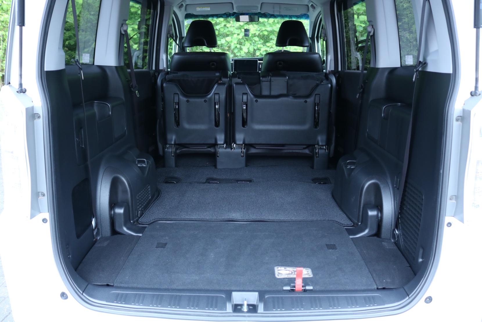 Honda Stepwagon 2.0 Spada Z Cool Spirit MPV 5dr Petrol Auto 8 Seater