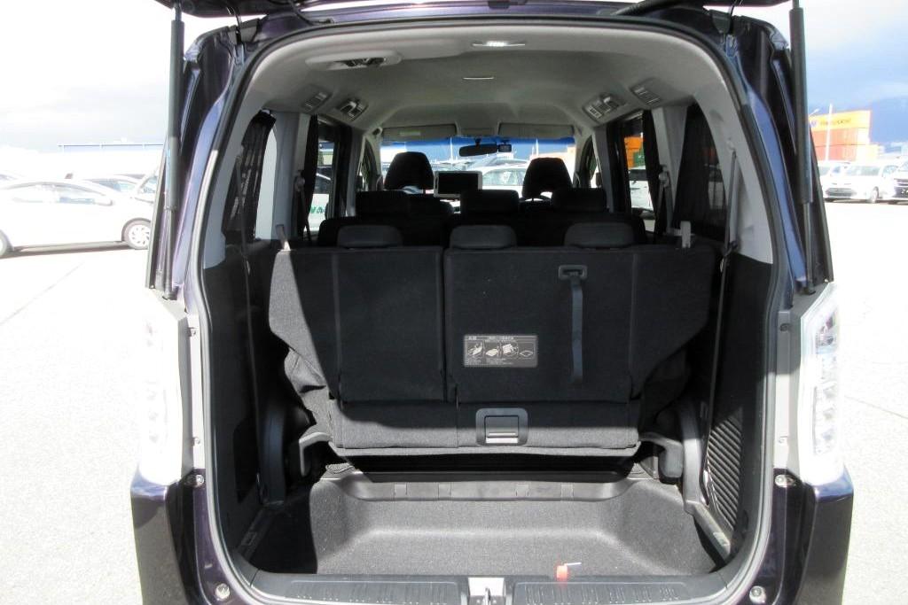 Honda Stepwagon 2.0 Spada Z MPV 5dr Petrol Auto 8 Seater