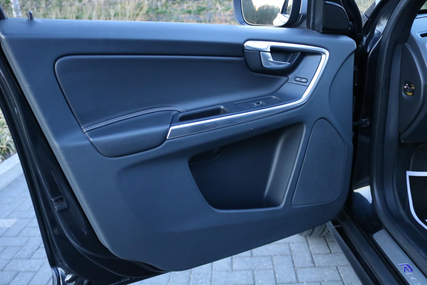 Volvo XC60 2.0 T5 R-Design SUV 5dr Turbo Petrol Auto