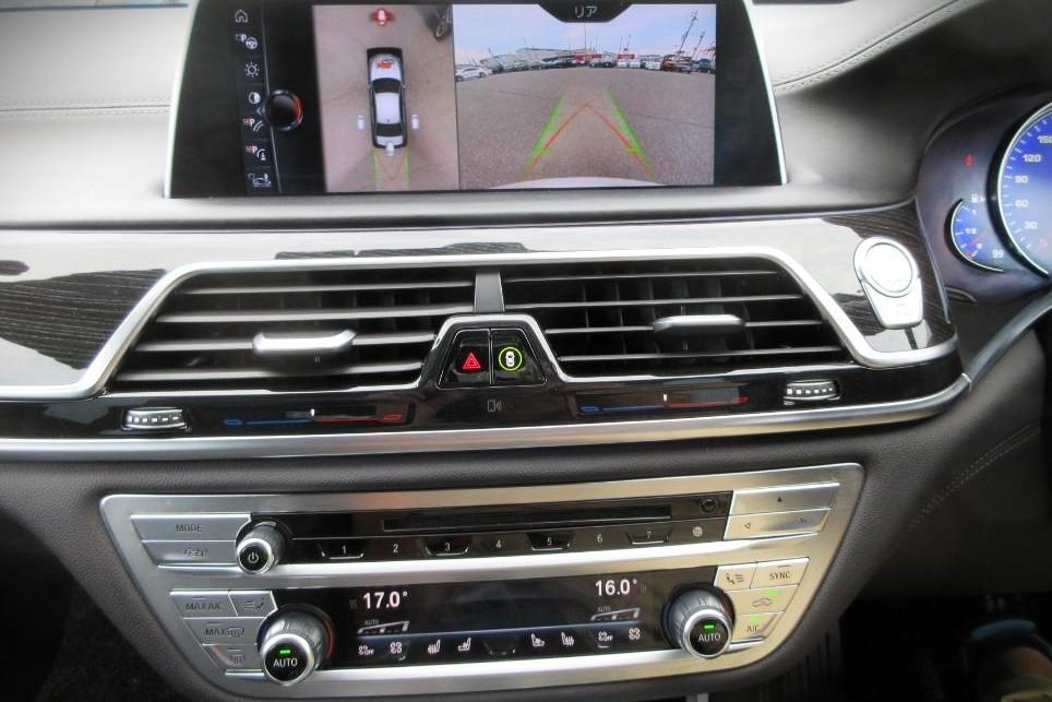 BMW 7 Series 4.4 750i V8 M Sport Saloon 4d Petrol Auto