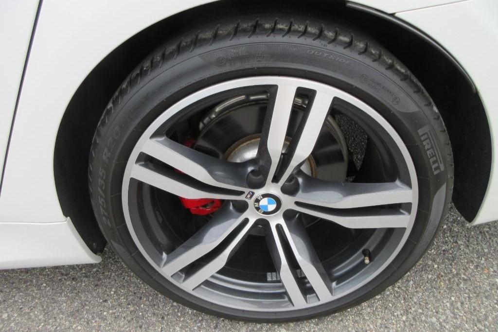 BMW 7 Series 4.4 750i V8 M Sport Saloon 4d Petrol Auto