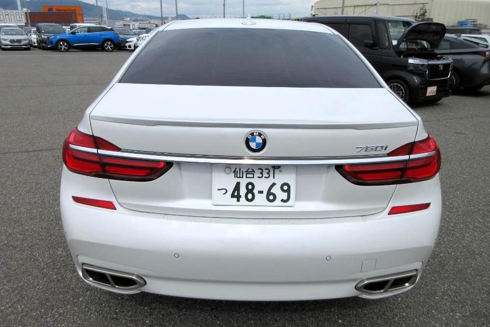 BMW 7 Series 4.4 750i V8 M Sport Saloon 4d Petrol Auto