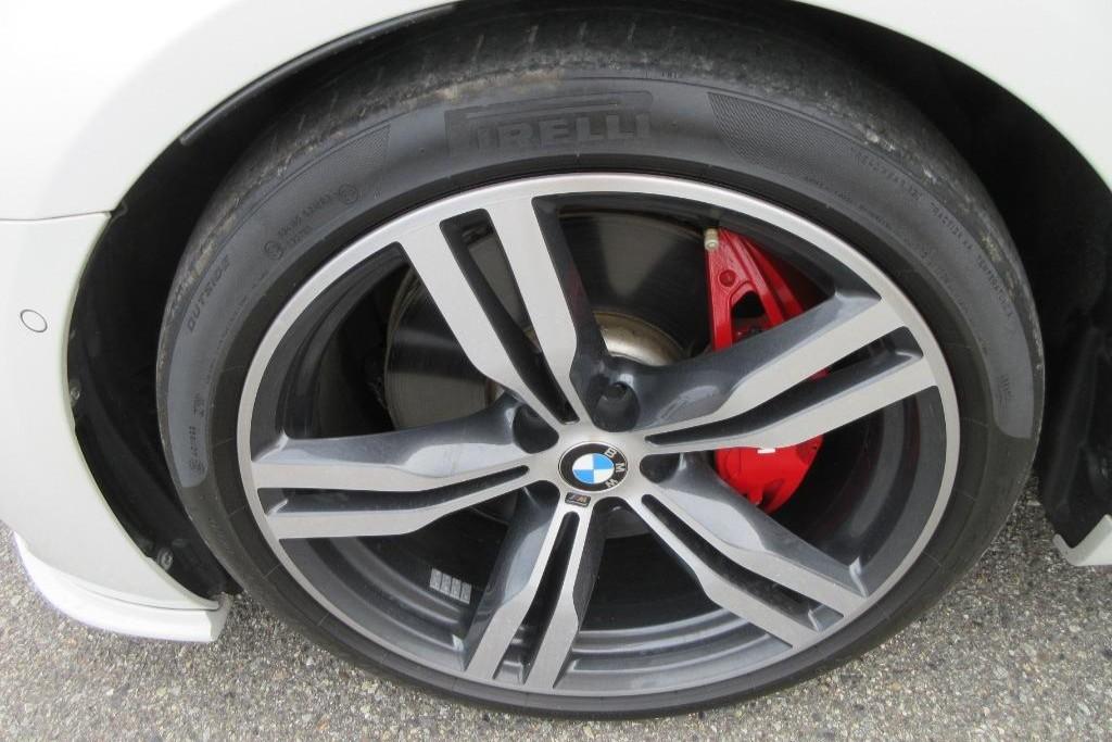 BMW 7 Series 4.4 750i V8 M Sport Saloon 4d Petrol Auto