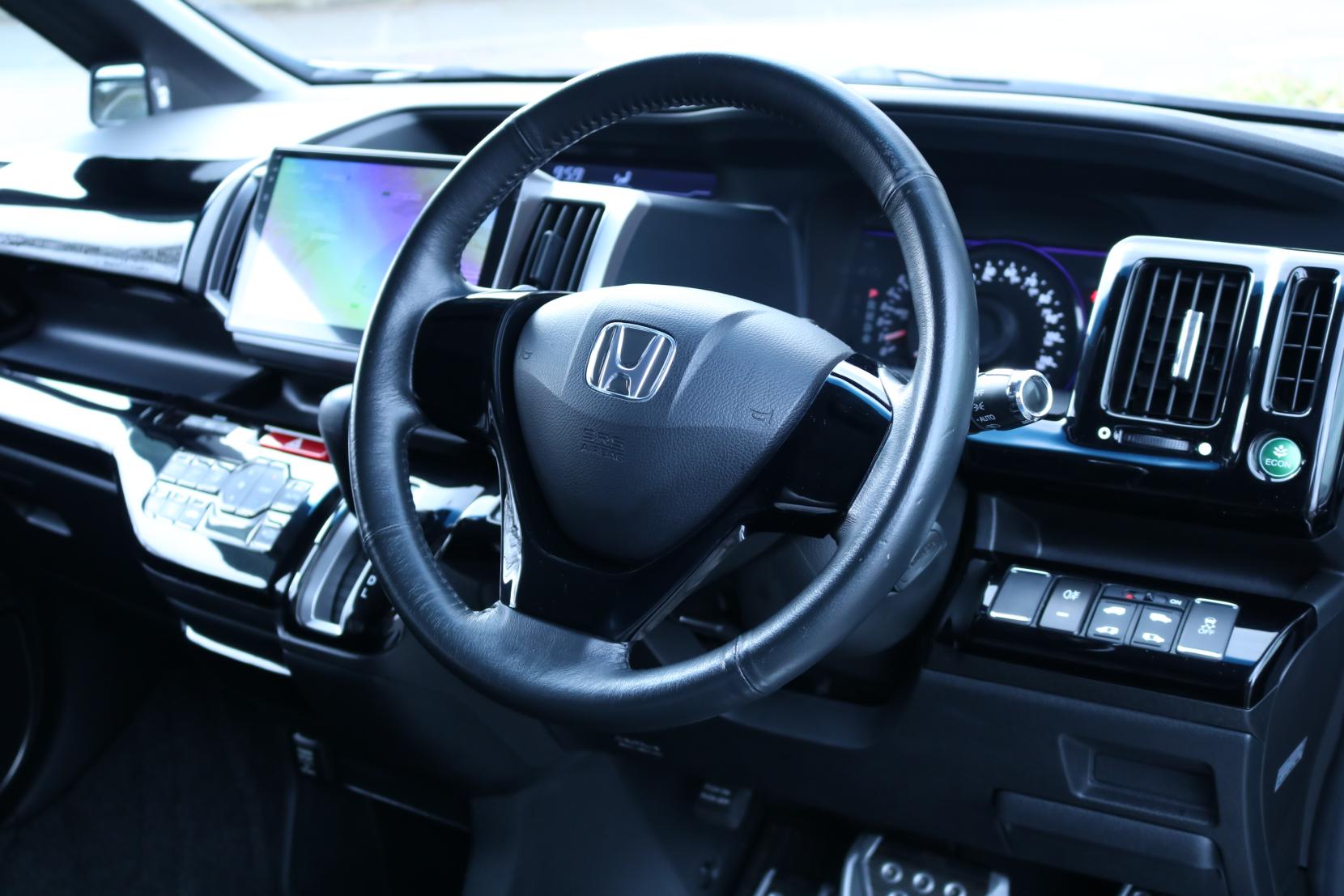 Honda Stepwagon 2.0 Spada Z MPV 5dr Petrol Auto 8 Seater