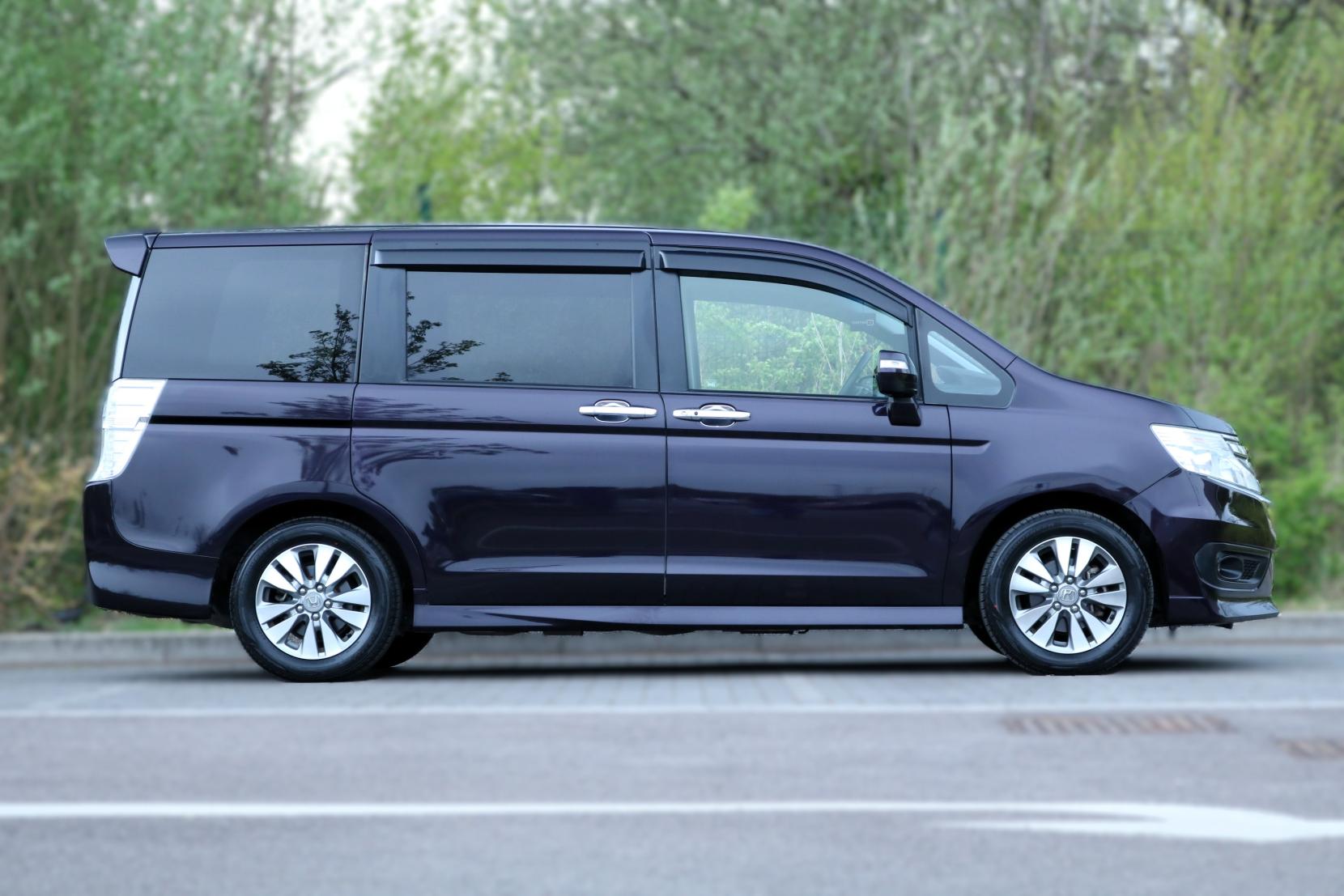 Honda Stepwagon 2.0 Spada Z MPV 5dr Petrol Auto 8 Seater