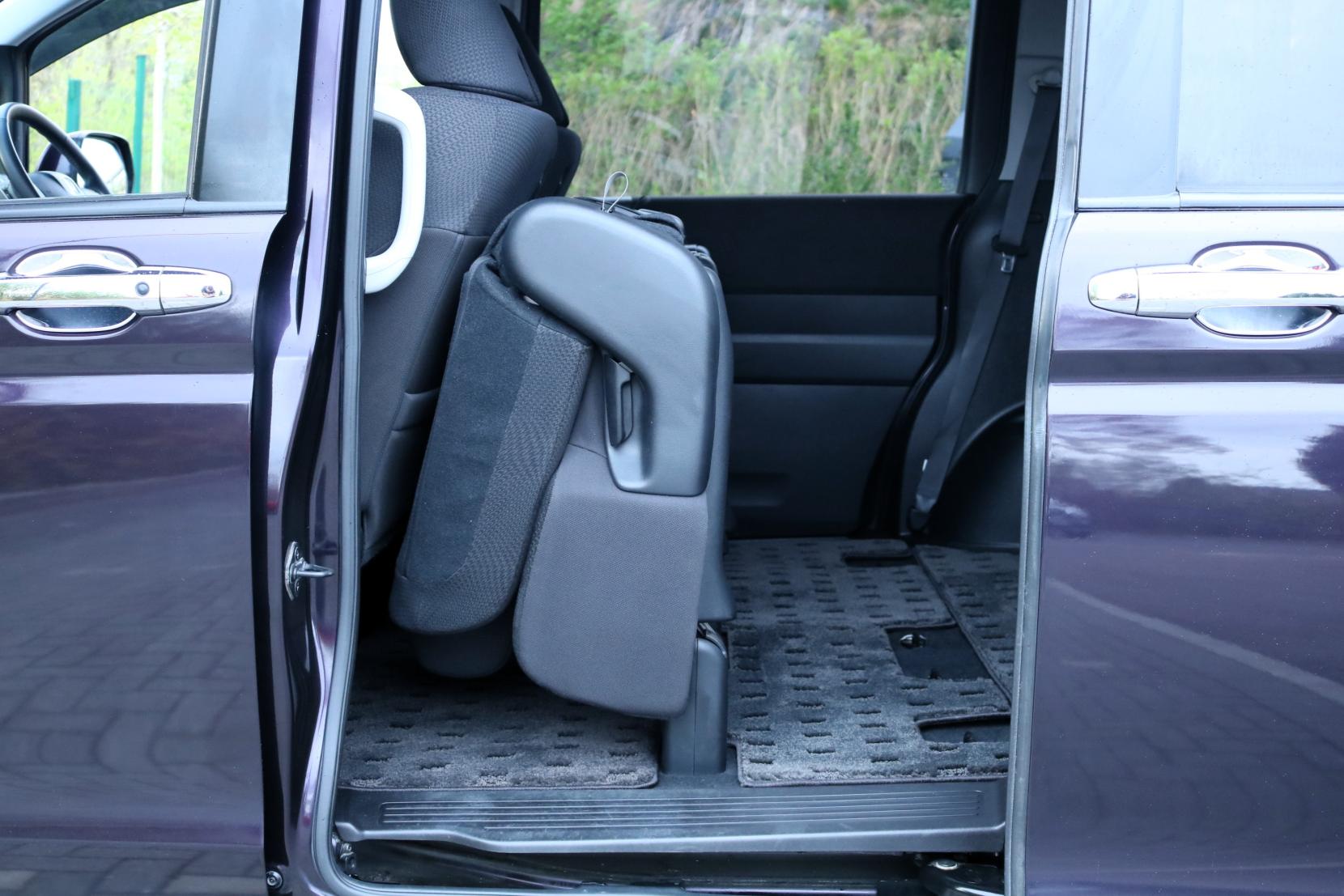 Honda Stepwagon 2.0 Spada Z MPV 5dr Petrol Auto 8 Seater