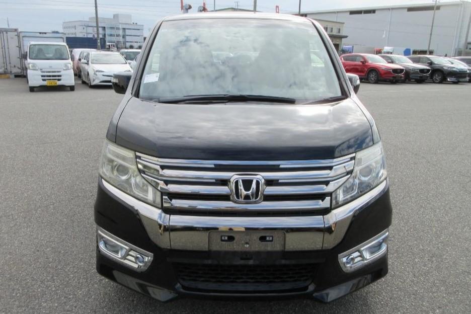 Honda Stepwagon 2.0 Spada Z Cool Spirit MPV 5dr Petrol Auto 8 Seater