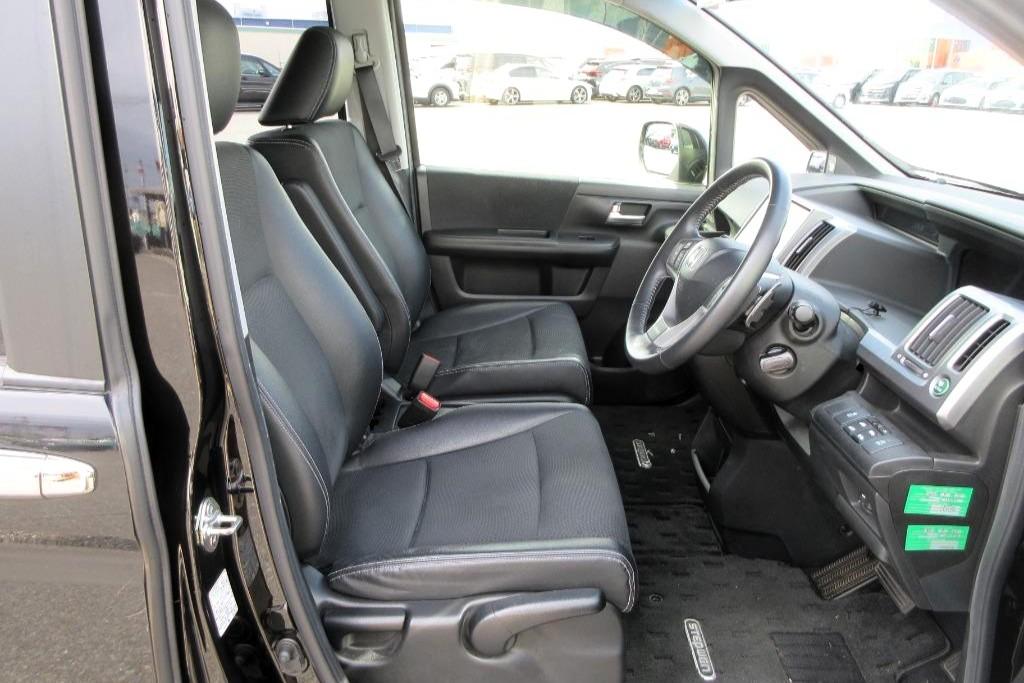 Honda Stepwagon 2.0 Spada Z Cool Spirit MPV 5dr Petrol Auto 8 Seater