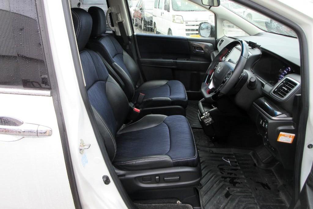 Honda Odyssey 2.4 Absolute 