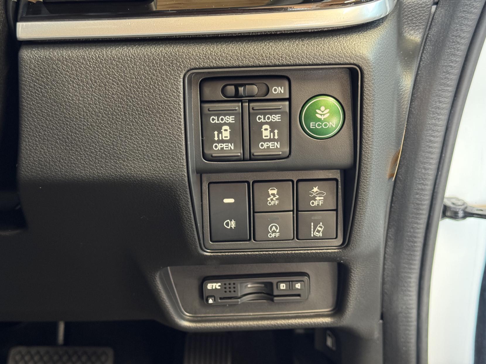 Honda Odyssey 2.4 Absolute 