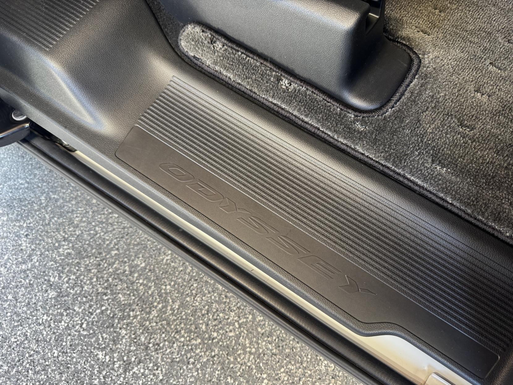 Honda Odyssey 2.4 Absolute 