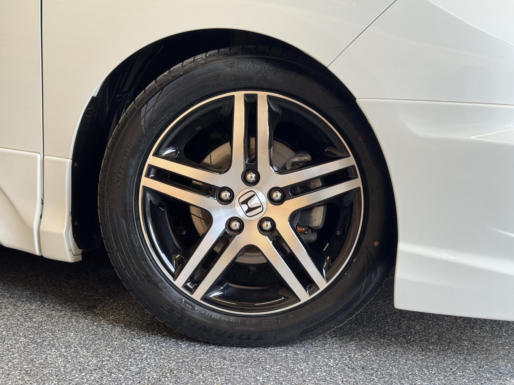 Honda Odyssey 2.4 Absolute 