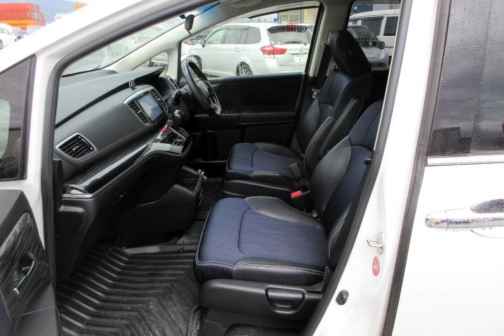 Honda Odyssey 2.4 Absolute 