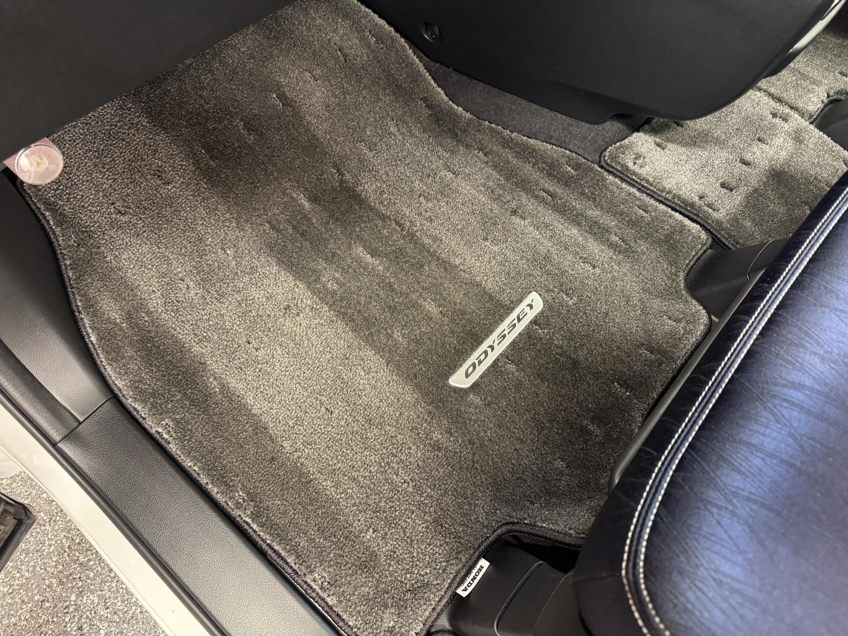 Honda Odyssey 2.4 Absolute 