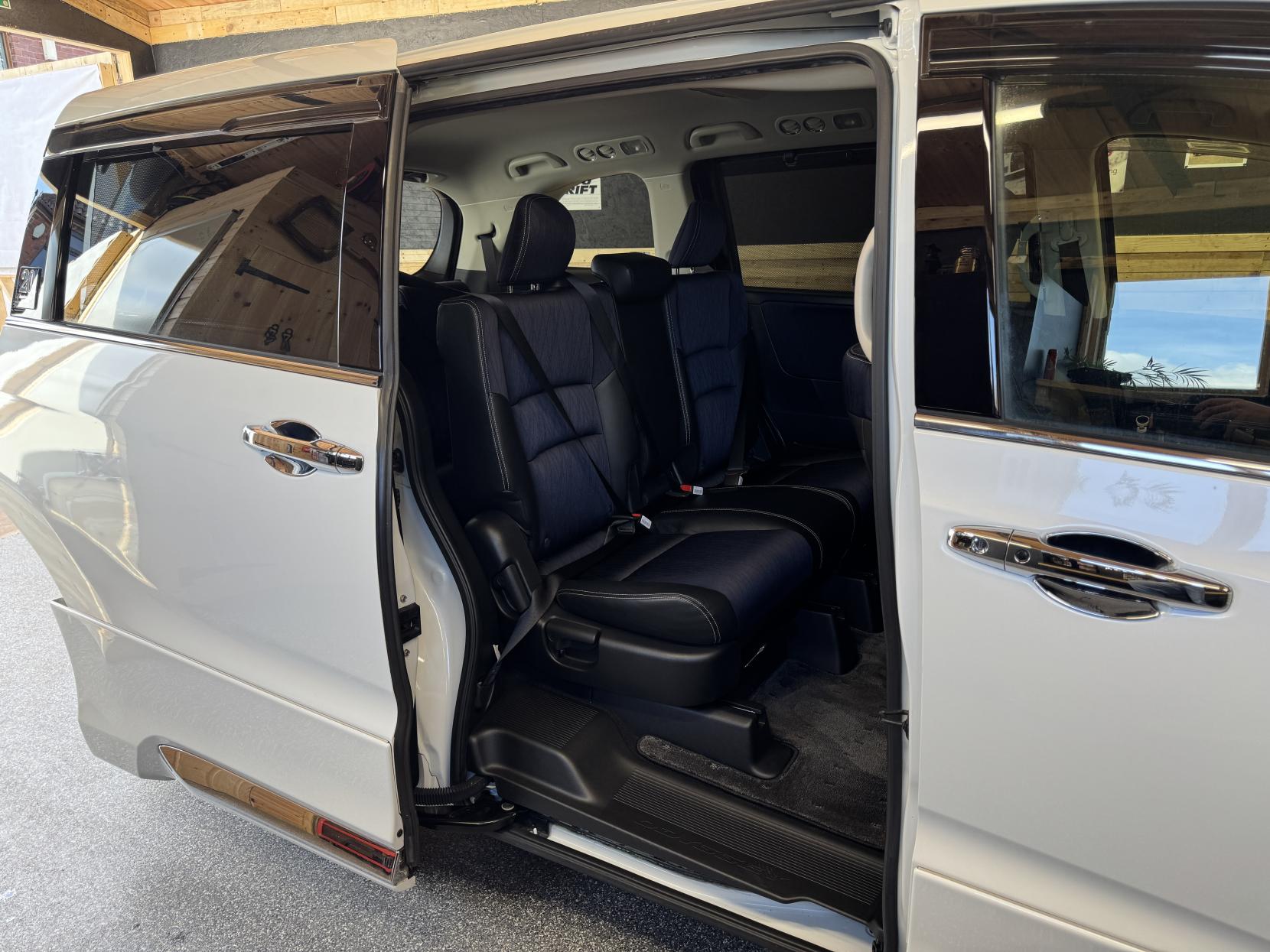 Honda Odyssey 2.4 Absolute 