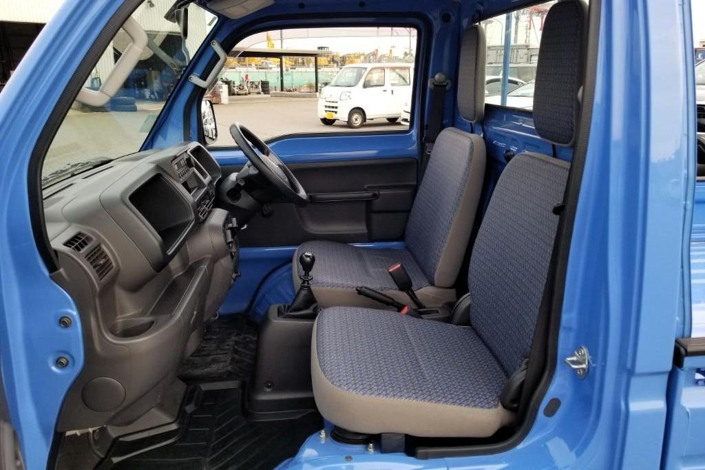 Honda Acty Truck 0.66 Acty Attack 5spd Manual 4WD