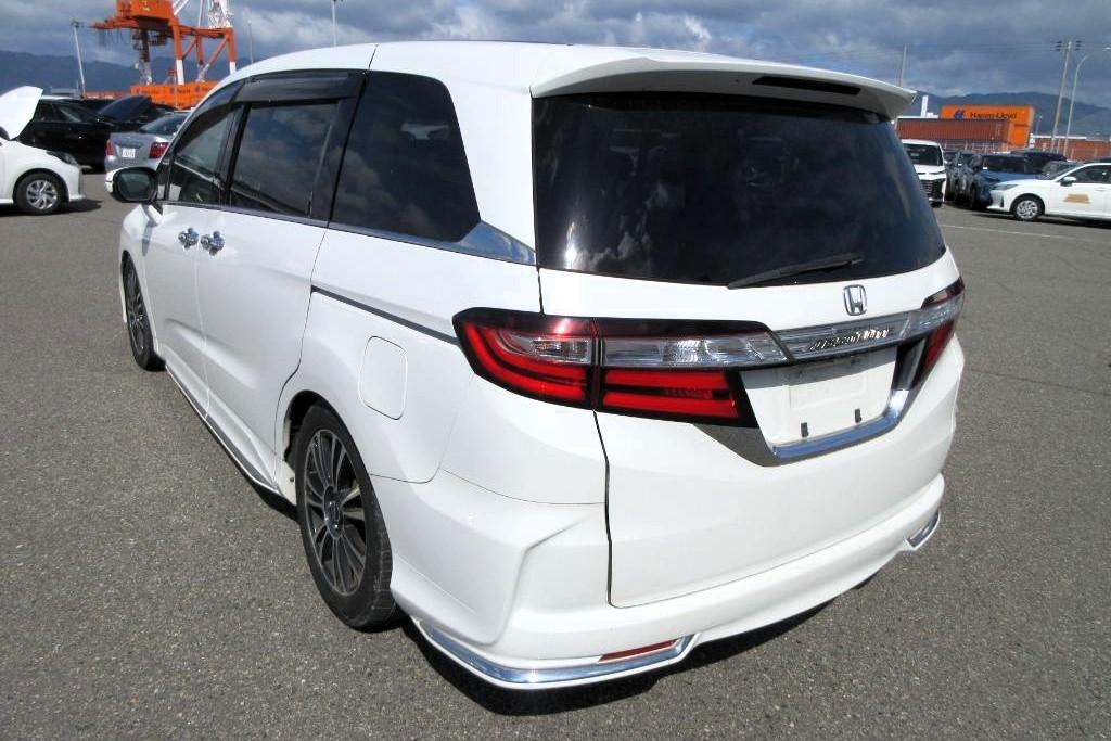 Honda Odyssey 2.4 Absolute MPV 5dr Petrol Auto 7 Seater