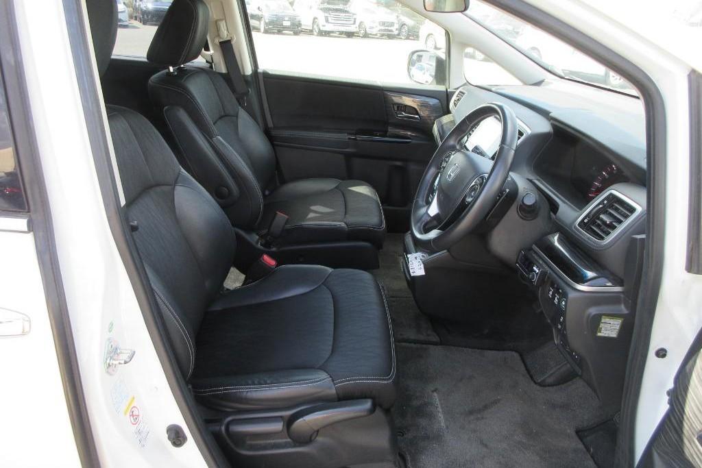 Honda Odyssey 2.4 Absolute MPV 5dr Petrol Auto 7 Seater